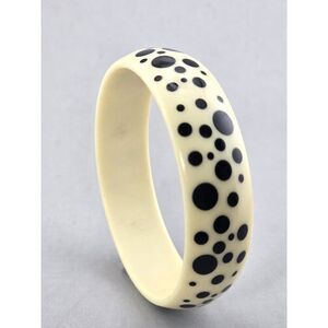 Vintage Polka Dot Bangle Bracelet Cream Black Mod Retro Style 3/4" Wide Plastic